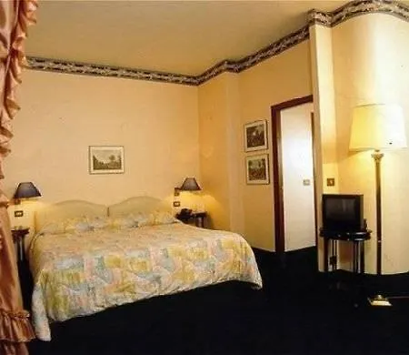 Della Torre Hotel 3*